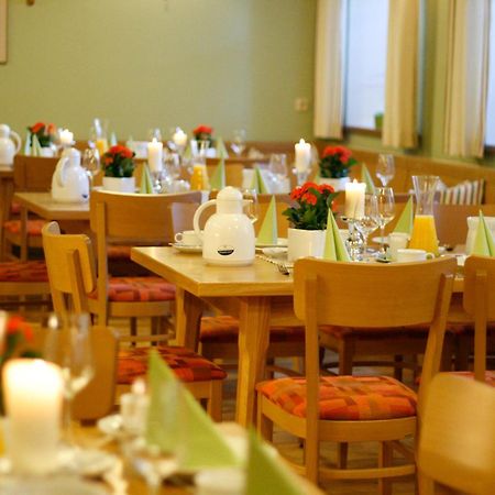 Hotel Gasthof Zur Post Bärnau Exteriör bild